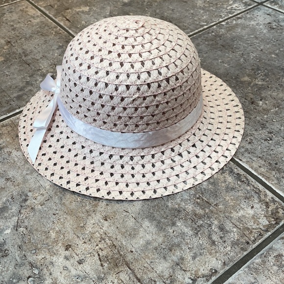 Girls Woven Hat - Picture 2 of 6
